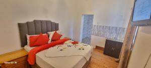 Neo & Ruks Guest Houses Boston Belleville 6