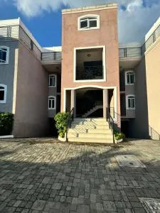 Ramzie's Place - Cherry Garden