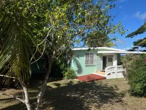 Tranquility by the Sea - Proyecto Barracon