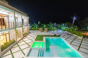 Villa La Chiquita Paradise Pool and BBQ