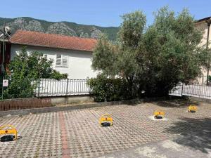 Megy Apartment with parking and sea view