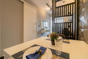 Urbanist Studio - GRU 313