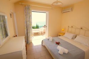 Corfu Glyfada Menigos Beach Apartments Corfu Greece