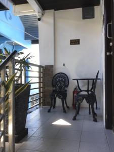 Agateahs Place mini beach resort