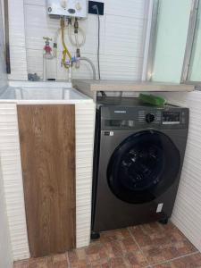 Spacious house near Hospitals & Universities