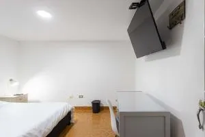 Dorado Airport - Room - Tabio