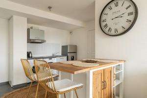 Geneva Téléphérique Flat