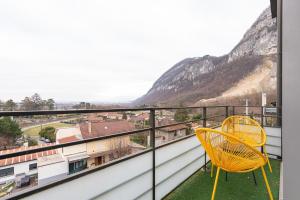 Geneva Téléphérique Flat