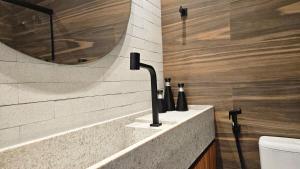 Casa de Luxo com Piscina e Vista Panorâmica em Búzios