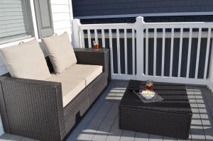 Snug Harbor Sunrise Entire Home