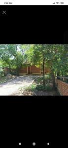 Cabaña con piscina compartida