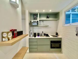 Super quarto sala com cama KING SIZE em Ipanema