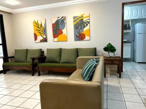 303 FRAM TOWER - incrível 3 qtos, pé na areia, edifício frente mar Praia Morro 2vg