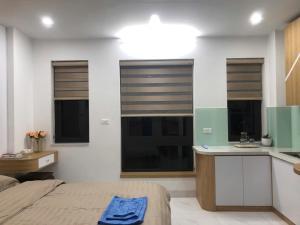 Studio for rent in Ba Dinh district
