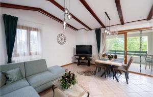Family friendly house with a swimming pool Trget, Rasa - 23420