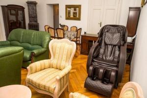 Apartments with WiFi Zagreb - 23666