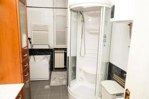 Apartments with WiFi Zagreb - 23666