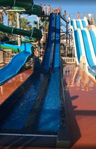 Campings Mobil-home 3 chambres, Plage & piscine, camping 4 etoiles : photos des chambres