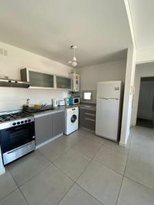 Departamento Jenkins a pocas cuadras del mar