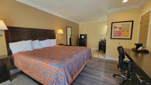Standard King Room room in Marinwood Inn & Suites