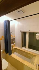 Phòng 3 Người Có Bồn Tắm (Triple Room with Bath)