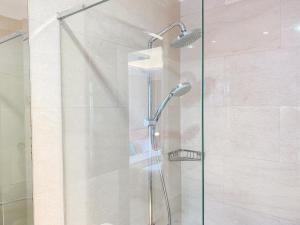 Good and Relaxing 2BR at Menteng Park Apartment By Travelio