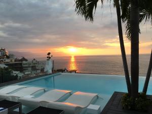 DTerrace Luxe 2bd 2ba Romantic Zone Los Muertos Beach and Pier