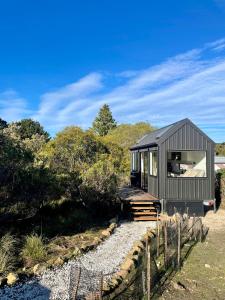 Seaside Nature Retreat in Island Beach - Wattle