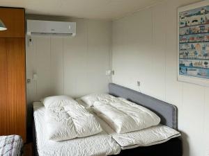 Home In Dunes By Bratten Beach