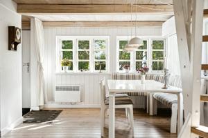 Timber-Framed With Bright And Idyllic Garden