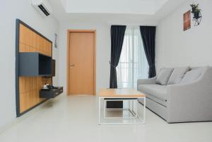 Best Modern 1BR Apartment The Mansion Kemayoran By Travelio