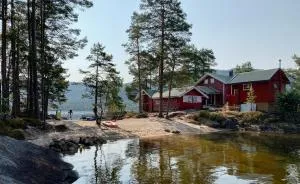 Unique Setting And Silence On Private Island - Lislevatn