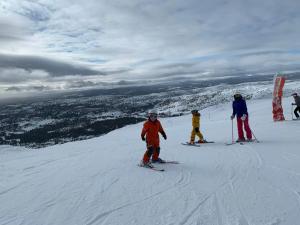 Cozy Ambiance And Trails At Skeikampen