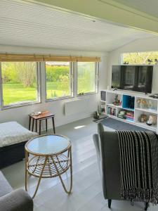 Hyggeligt Sommerhus På Naturskønne Askø
