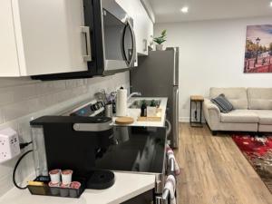 Luxe Townhouse, Niagara Falls