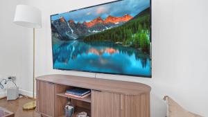 Chic Modern Condo in the Vibrant NuLu District