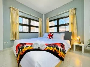 Naeem House Pattaya - Бан Бо Та Синг