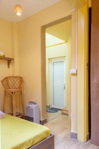 Heart of Hoan Kiem Studio affordable cozy train cafe center hoan kiem for 3pax