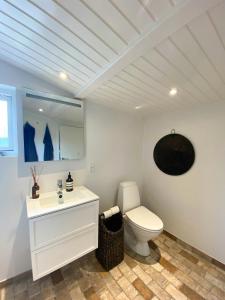 Leave City Life Feel Air And Sand