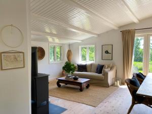 Leave City Life Feel Air And Sand