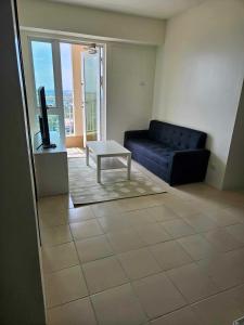 3BR at The Rochester