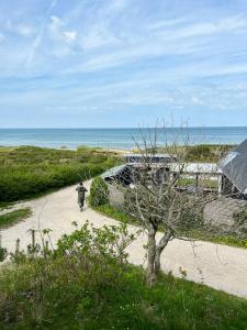 Beach-Close Summer House With Panoramic View