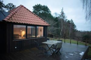 Renovated Home With Danish Design Near Sea