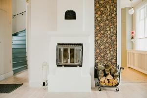 Turn-Of-The-Century Holiday Home On Cliff In Visby