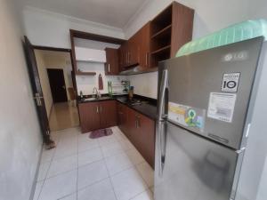 Lucky Guest House Wahid Hasyim