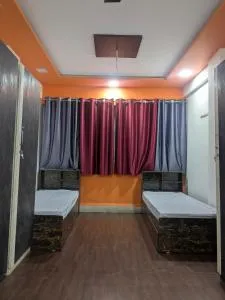 Friendzy Stays - Yerandwane