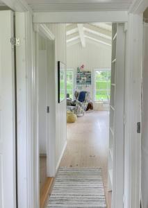 Cozy Home Near Femmøller Beach Area