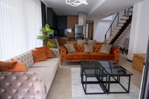 Süper lüks havuzlu merkezde