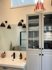 Cozy Summer House In Hornbæk With Soul And History