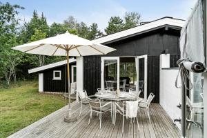 Architect-Designed Summerhouse Close To Korevlerne - 3hvězdičkové hotely ve městě Højby